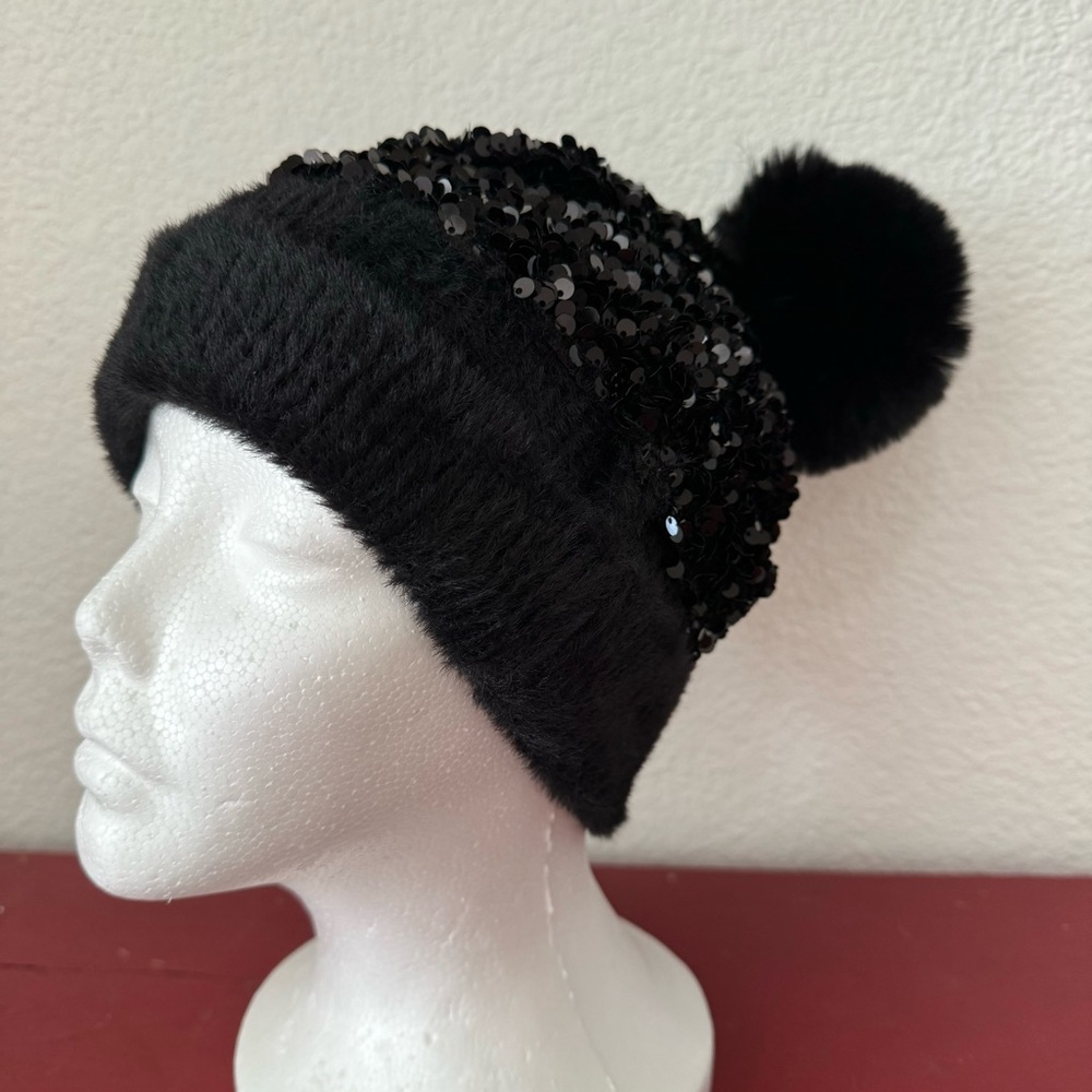 Girls Beanie Black Sequin Pom Pom NWT